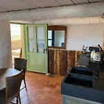 Mas Des Pelissiers 1 & Table D'hote